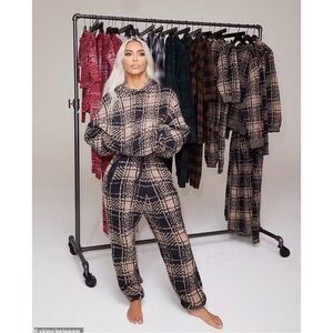 PART OF SET - Skims Cozy Brown Plaid Joggers